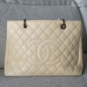 Authentic Grand Shopping Tote Chanel Handbag